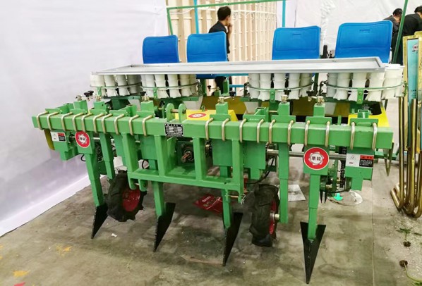 赤芍、白芍移栽機(jī)